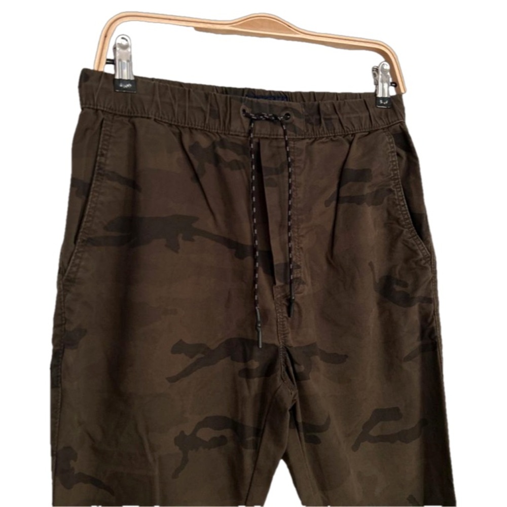 💕 American Eagle Men’s Extreme Flex Jogger Style Pant Camouflage  Size Small